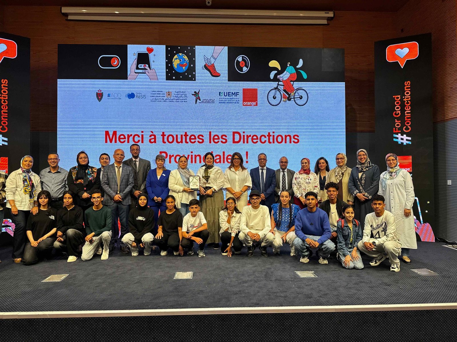 أورنج المغرب تعزز مكافحتها ضد التحرش بالوسط المدرسي والتحرش السيبراني بفاس في إطار مبادرة #For Good Connections