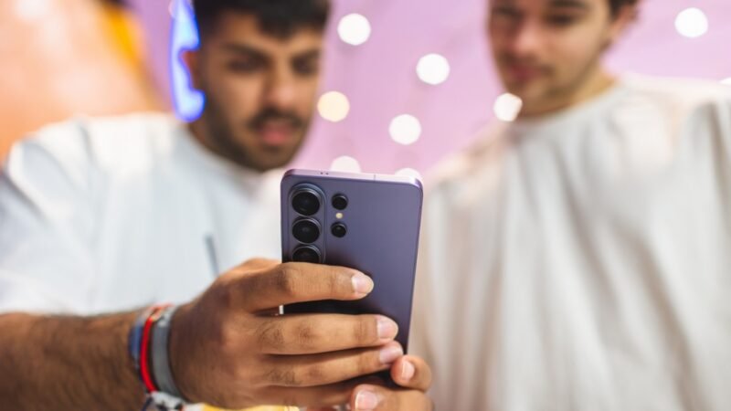 سامسونج تطرح سلسلتي Galaxy S26 وGalaxy Buds4 في الأسواق العالمية